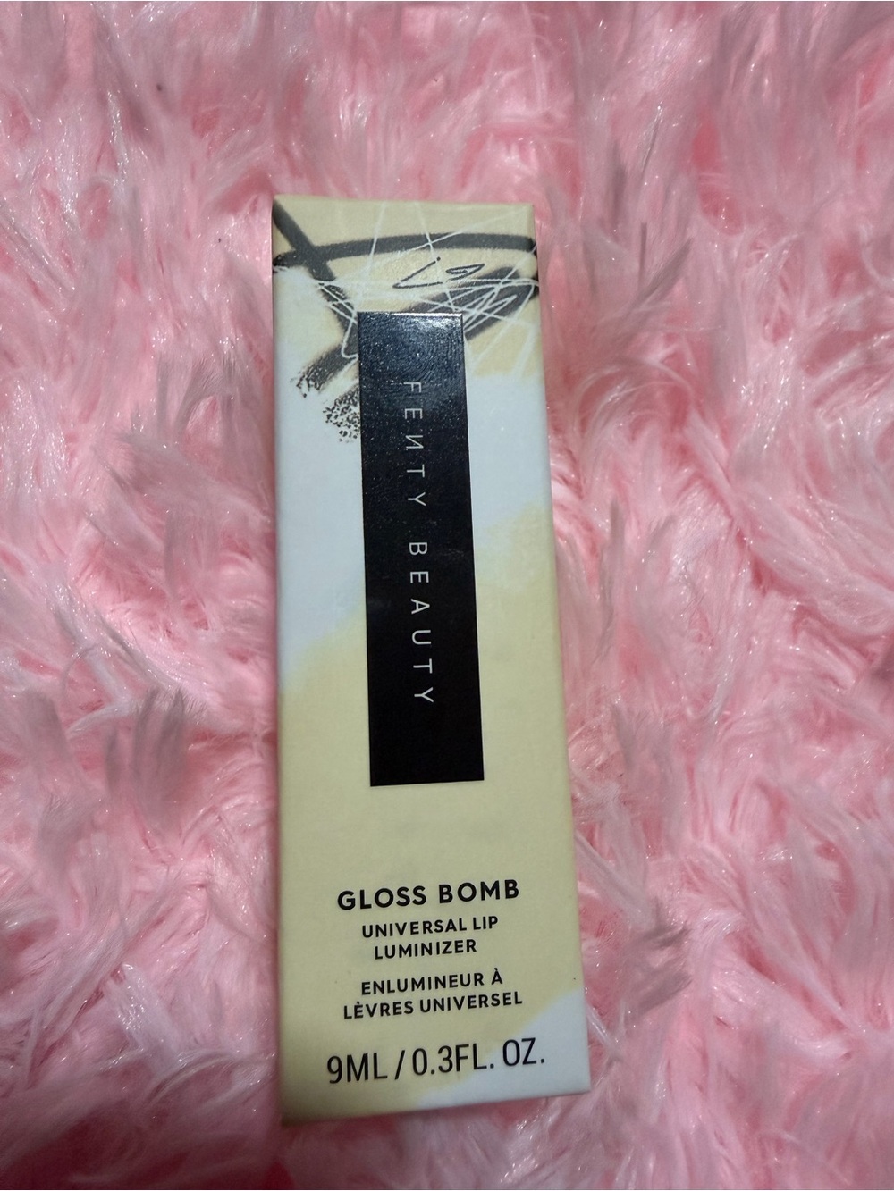 Fenty Beauty Gloss Bomb Universal Lip Luminizer - RiRi